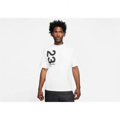 Koszulka sportowa męska Nike Air Jordan 23 Engineered Wordmark. Białe koszulki sportowe męskie Nike, m, bez wzorów, bez ramiączek, na fitness i siłownię. Za 179.00 zł.
