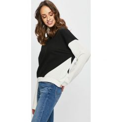 Tally Weijl - Bluza. Czarne bluzy damskie TALLY WEIJL, l, bez wzorów, z bawełny, bez ramiączek, bez kaptura. W wyprzedaży za 39.90 zł.
