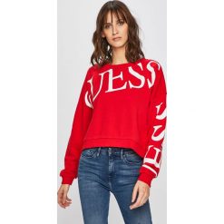 Guess Jeans - Bluza. Czerwone bluzy damskie Guess Jeans, l, z aplikacjami, z bawełny, bez ramiączek, bez kaptura. W wyprzedaży za 199.90 zł.