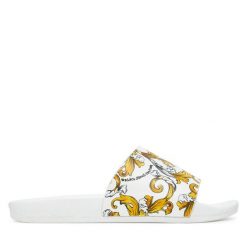 Klapki Versace Jeans Couture. Białe klapki damskie Versace Jeans Couture, bez wzorów, z jeansu, bez obcasa, bez zapięcia. Za 199.99 zł.