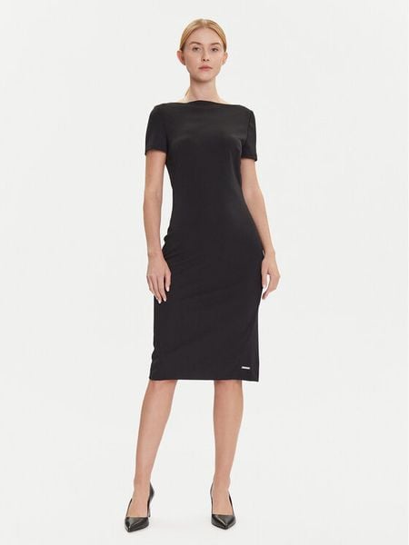 Calvin Klein Sukienka koktajlowa LV044D063G Czarny Slim Fit. Czarne sukienki damskie Calvin Klein, bez wzorów, z syntetyku, wizytowe, bez kołnierzyka, bez ramiączek. Za 609.99 zł.