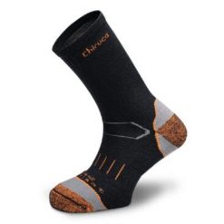 Skarpety trekkingowe z merino Chiruca Outlast Antibacterial. Czarne skarpetki damskie Chiruca, bez wzorów. Za 87.99 zł.