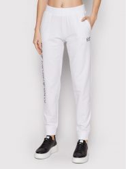 EA7 Emporio Armani Spodnie dresowe 8NTP85 TJCQZ 0102 Biały Regular Fit. Białe spodnie dresowe damskie EA7 Emporio Armani, bez wzorów, z bawełny. Za 439.99 zł.