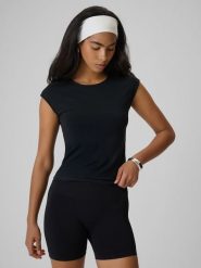 4F T-shirt slim z modalem damski - czarny M. Czarne t-shirty damskie 4F, m, bez wzorów, z dzianiny, bez kołnierzyka, bez ramiączek. Za 49.99 zł.