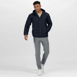 Kurtka Ocieplana Męska. Niebieskie kurtki męskie Regatta, m, bez wzorów, z materiału, z kapturem. Za 268.99 zł.