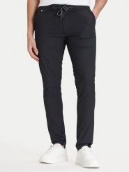 Jack & Jones Chinosy Marco 12293491 Czarny Slim Fit. Czarne eleganckie spodnie męskie Jack & Jones, bez wzorów, z bawełny. Za 189.99 zł.