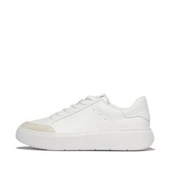 Damskie zamszowe trampki FitFlop Rtg. Białe trampki i tenisówki damskie FIT FLOP, bez wzorów, ze skóry, bez zapięcia. Za 523.00 zł.