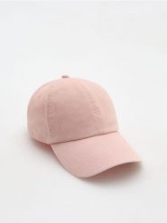 Czapka z daszkiem - pastelowy róż. Czerwone czapki damskie Reserved, bez wzorów. Za 59.99 zł.