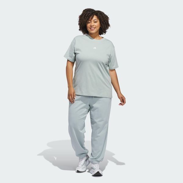 Koszulka Small Logo (Plus Size). Białe bluzki damskie Adidas, plus size, bez wzorów, z bawełny, sportowe, bez kołnierzyka, plus size, bez ramiączek. Za 109.00 zł.