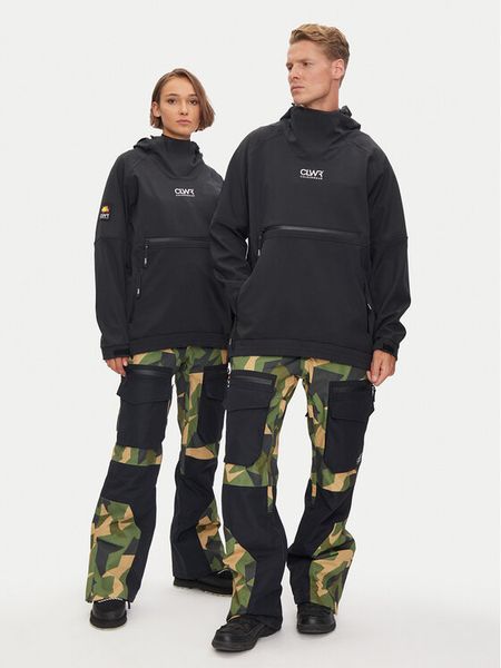 Colourwear Kurtka narciarska Torch Anorak 7010232 Czarny Regular Fit. Czarne kurtki sportowe męskie Colourwear, na zimę, m, bez wzorów, z syntetyku, bez kaptura, narciarskie. Za 379.99 zł.