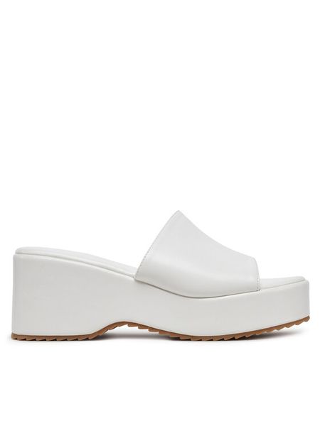 DeeZee Klapki E0014-1 Biały. Białe klapki damskie DeeZee, bez wzorów, z materiału, bez obcasa, bez zapięcia. Za 139.99 zł.