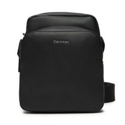 Saszetka Calvin Klein. Czarne saszetki i nerki męskie Calvin Klein, małe. Za 199.99 zł.