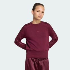 Bluza Satin. Czerwone bluzy damskie Adidas, uniwersalny, bez wzorów, z bawełny, klasyczne, bez ramiączek, bez kaptura. Za 179.00 zł.