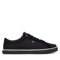 Tenisówki Tommy Hilfiger. Czarne trampki i tenisówki damskie Tommy Hilfiger, bez wzorów, bez zapięcia. Za 329.99 zł.