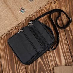 Torba męska na ramię ABR-20 saszetka męska skórzana ABR-18 zestaw prezentowy Abruzzo ZUP-127. Czarne saszetki i nerki męskie z materiału, do ręki. Za 319.00 zł.