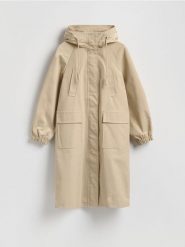 Parka z kapturem - beżowy. Brązowe parki damskie Reserved, l, bez wzorów, z tkaniny, z kapturem. Za 299.99 zł.