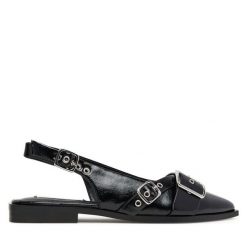 Sandały Steve Madden. Czarne sandały damskie Steve Madden, bez wzorów, bez obcasa, na płaskiej podeszwie, bez zapięcia. Za 389.99 zł.