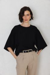 T-SHIRT LUNA CZARNY L - Flawless. Czarne t-shirty damskie Flawless, l, bez wzorów, z bawełny, klasyczne, bez kołnierzyka, bez ramiączek. Za 259.00 zł.
