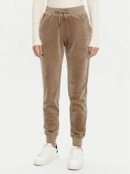 Guess Spodnie dresowe V3BB27 KBXI2 Brązowy Regular Fit. Brązowe spodnie sportowe damskie Guess, z aplikacjami, z dresówki. Za 199.99 zł.