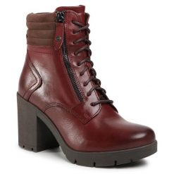 Trzewiki Lasocki. Czerwone botki damskie Lasocki, bez wzorów, bez obcasa, na słupku, bez zapięcia. Za 134.99 zł.