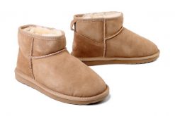 EMU AUSTRALIA W10937 Stinger Micro sand, botki damskie. Brązowe botki damskie Emu Australia, bez wzorów, ze skóry, bez obcasa, bez zapięcia. Za 468.93 zł.