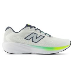 Buty męskie New Balance Fresh Foam 680 v9 M68025Z – białe. Białe buty sportowe męskie New Balance, bez wzorów, bez zapięcia, do biegania. Za 399.99 zł.