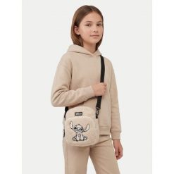 Torebka Disney Classics. Brązowe listonoszki damskie Disney Classics, bez wzorów, bez dodatków. Za 69.99 zł.