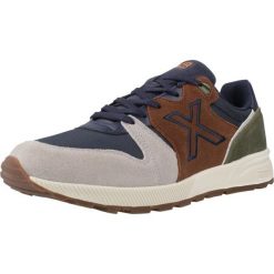 Buty MUNICH 1030 81 Niebieski. Niebieskie buty zimowe męskie munich, bez wzorów, ze skóry, bez obcasa, bez zapięcia. Za 312.99 zł.