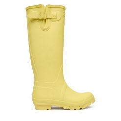 Kalosze Hunter. Żółte kalosze damskie Hunter, bez wzorów, bez zapięcia. Za 349.99 zł.