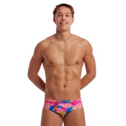 Kąpielówki męskie slipy na basen treningowe Funky Trunks Just Jungle. Czerwone kąpielówki męskie Funky Trunks, m, bez wzorów. Za 124.99 zł.