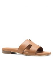Sergio Bardi Klapki WB05-B1037-01SB Brązowy. Brązowe klapki damskie Sergio Bardi, bez wzorów, ze skóry, bez obcasa, bez zapięcia. Za 229.99 zł.