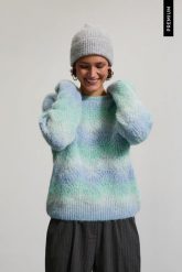 Czapka z dodatkiem wełny szara. Szare czapki damskie MOODO, bez wzorów, z poliesteru. Za 59.99 zł.