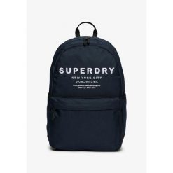 Plecak damski Superdry Graphic Montana. Niebieskie plecaki damskie Superdry, bez wzorów. Za 273.55 zł.
