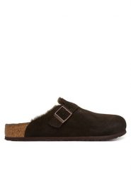 Birkenstock Klapki Boston Fur 1020567 Brązowy. Brązowe klapki męskie Birkenstock, bez wzorów, ze skóry, bez zapięcia. Za 726.99 zł.