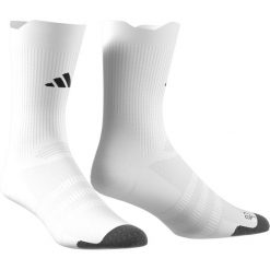 Skarpety piłkarskie adidas Light. Białe skarpetki damskie Adidas, bez wzorów, z dzianiny. Za 68.55 zł.