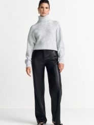 Rich & Royal Sweter z dzianiny Kobiety Sztuczne włókno szary, XS. Szare swetry nierozpinane damskie Rich & Royal, xs, bez wzorów, z dzianiny, bez kołnierzyka, bez ramiączek. Za 249.95 zł.