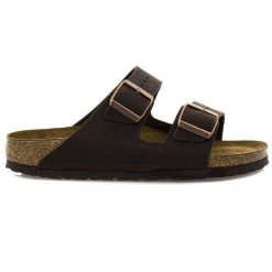 Birkenstock Arizona SFB LEOI Habana Klapki damskie. Brązowe klapki damskie Birkenstock, bez wzorów, z nubiku, klasyczne, z otwartym noskiem, bez obcasa, bez zapięcia. Za 489.99 zł.