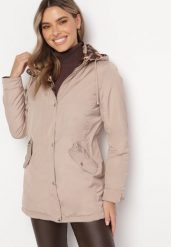 Jasnobeżowa Dwustronna Kurtka Parka z Kapturem i Ściągaczem Lunaris. Brązowe kurtki damskie Born2be, l, bez wzorów, z kapturem. Za 179.99 zł.