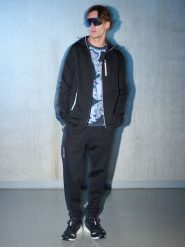 4F Spodnie dresowe joggery męskie - czarne L. Czarne spodnie sportowe męskie 4F, l, bez wzorów, z dresówki. Za 229.99 zł.