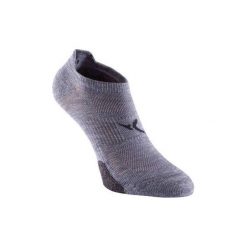 Skarpety niewidoczne fitness x2. Niebieskie skarpetki damskie DOMYOS, bez wzorów, z elastanu. Za 19.99 zł.