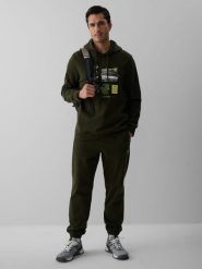 4F Spodnie dresowe joggery męskie - khaki M. Brązowe spodnie sportowe męskie 4F, m, bez wzorów, z dresówki. Za 169.99 zł.