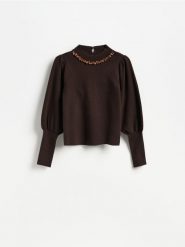 Sweter z domieszką wełny - ciemnobrązowy. Brązowe swetry nierozpinane damskie Reserved, l, bez wzorów, z dzianiny, bez kołnierzyka, bez ramiączek. Za 139.99 zł.