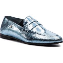 Lordsy TOMMY HILFIGER - Crackle Metallic Flat Loafer FW0FW03929 Aqua Haze 447. Niebieskie półbuty damskie Tommy Hilfiger, bez wzorów, ze skóry, bez obcasa, na obcasie, bez zapięcia. W wyprzedaży za 319.00 zł.