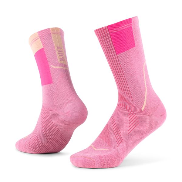 Skarpetki Buff COOLNET® CREW SOCK CC. Czerwone skarpetki damskie Buff, bez wzorów, z poliamidu. Za 119.99 zł.