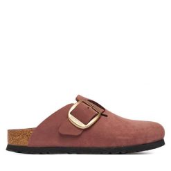 Klapki Birkenstock. Czerwone klapki damskie Birkenstock, bez wzorów, bez obcasa, bez zapięcia. Za 779.99 zł.