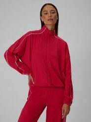 4F Bluza dresowa loose bez kaptura damska - czerwona M. Czerwone bluzy damskie 4F, l, bez wzorów, z dresówki, sportowe, bez ramiączek, bez kaptura. Za 179.99 zł.
