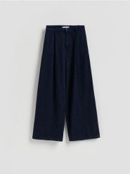 Jeansy wide leg z zakładkami - granatowy. Niebieskie jeansy damskie Reserved, bez wzorów, z bawełny. Za 149.99 zł.
