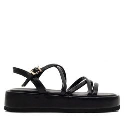 Sandały Jenny Fairy. Czarne sandały damskie Jenny Fairy, bez wzorów, bez obcasa, na płaskiej podeszwie, bez zapięcia. Za 139.99 zł.