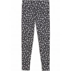Młodzieżowe legginsy Essentials Aninmal PUMA Black. Czarna legginsy damskie Puma, bez wzorów. W wyprzedaży za 104.00 zł.
