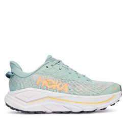 Buty do biegania Hoka. Niebieskie obuwie sportowe damskie HOKA, bez wzorów, bez zapięcia, do biegania. Za 499.99 zł.